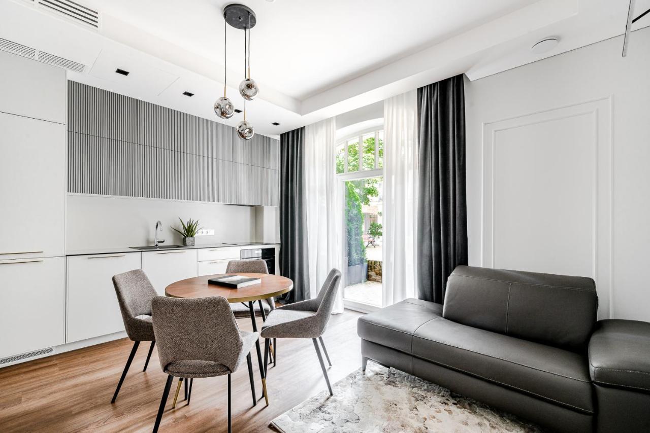 Luxurious In Old Town By Reside Baltic Vilnius