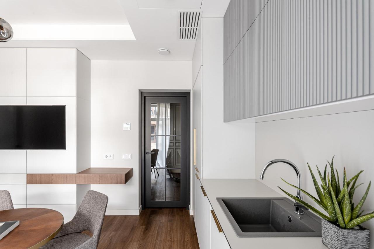 Luxurious In Old Town By Reside Baltic Vilnius